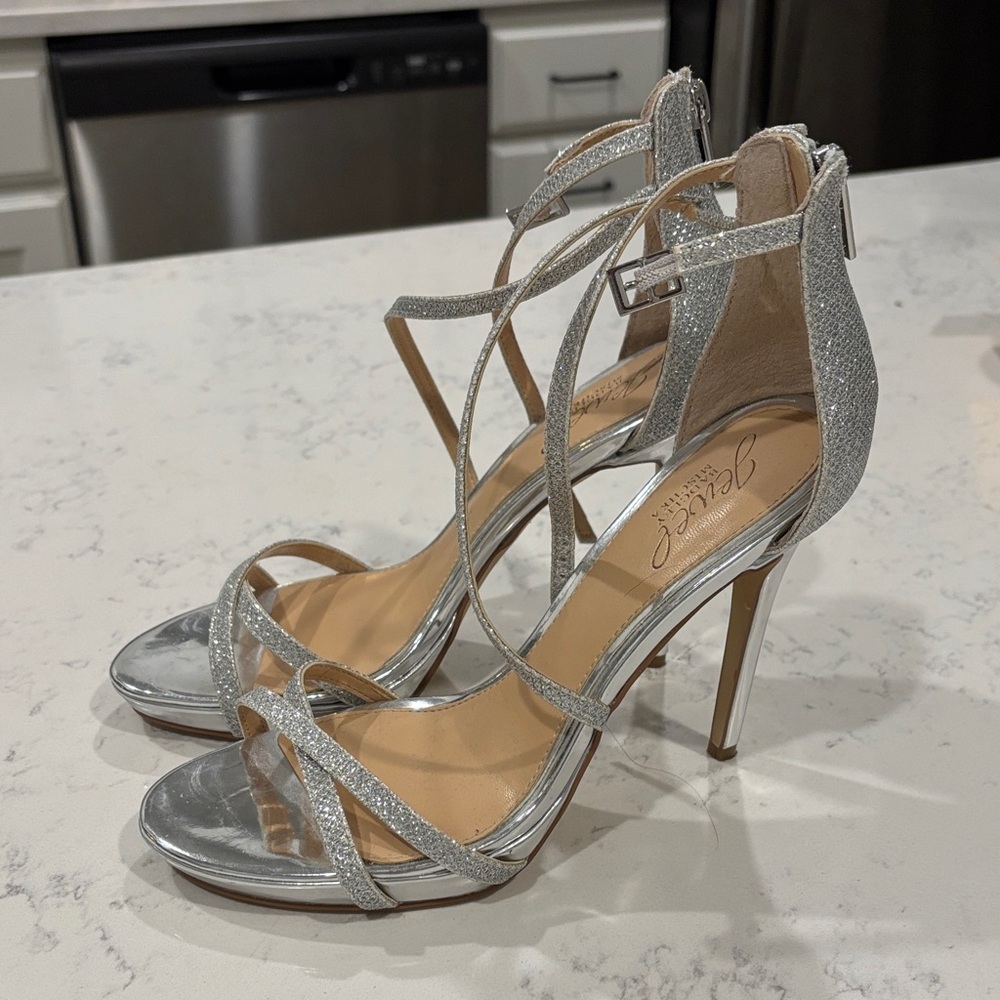 Woman’s size 7 Silver Strappy Heels